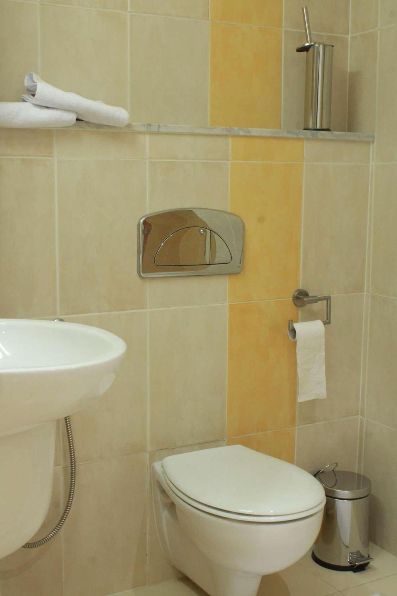 Le Parisien Tunis Hotel Buitenkant foto
